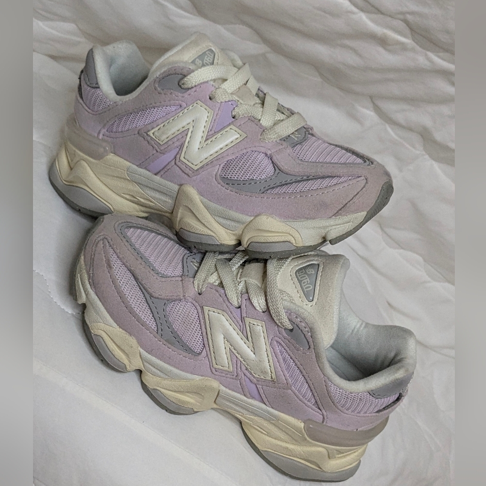 New Balance 9060 PS Kids December Sky Bone Purple Beige Violet  Size 11Y
